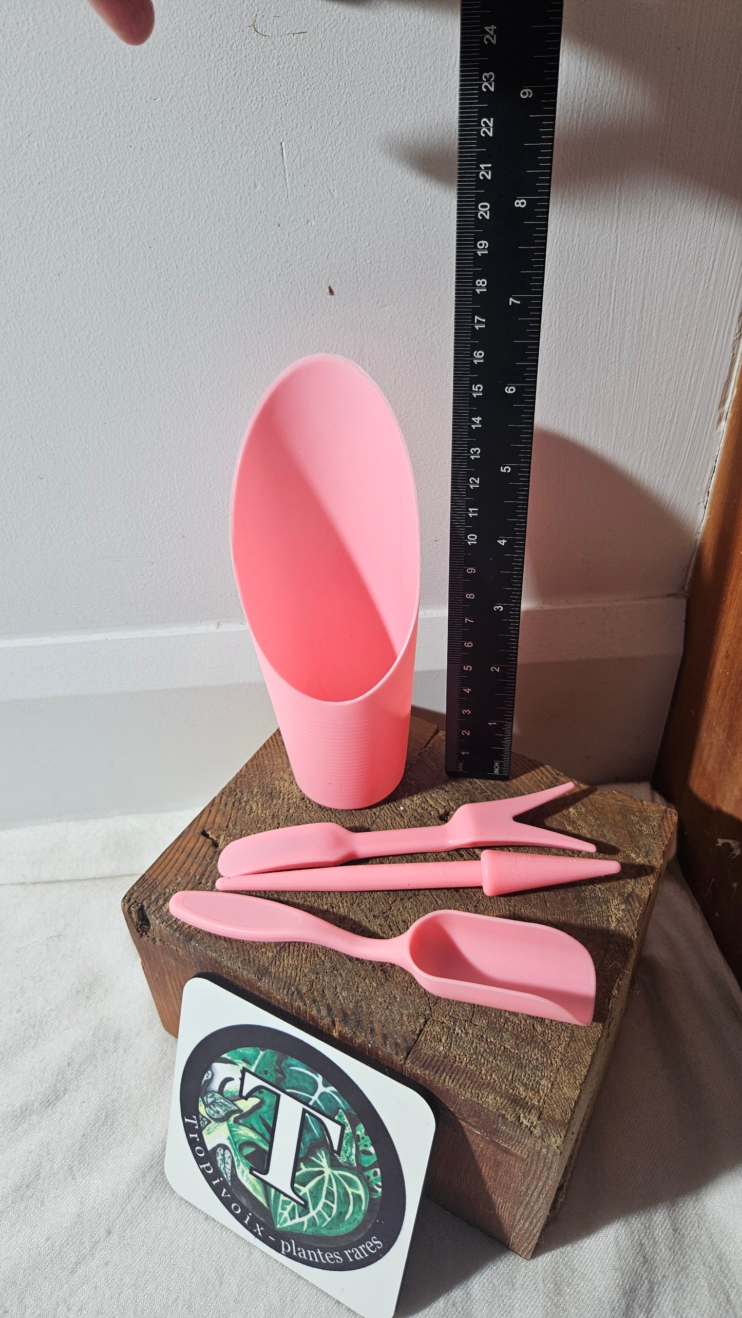 Pelle et outils de rempotage (ensemble).
