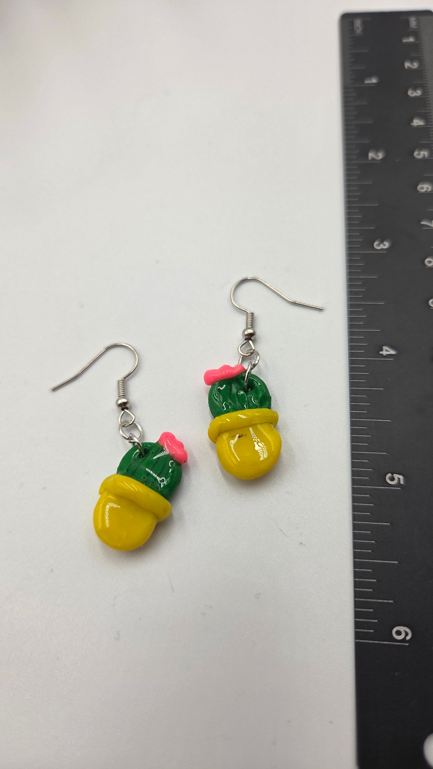 Boucles d'oreilles "cactus en fleur" en pot jaune