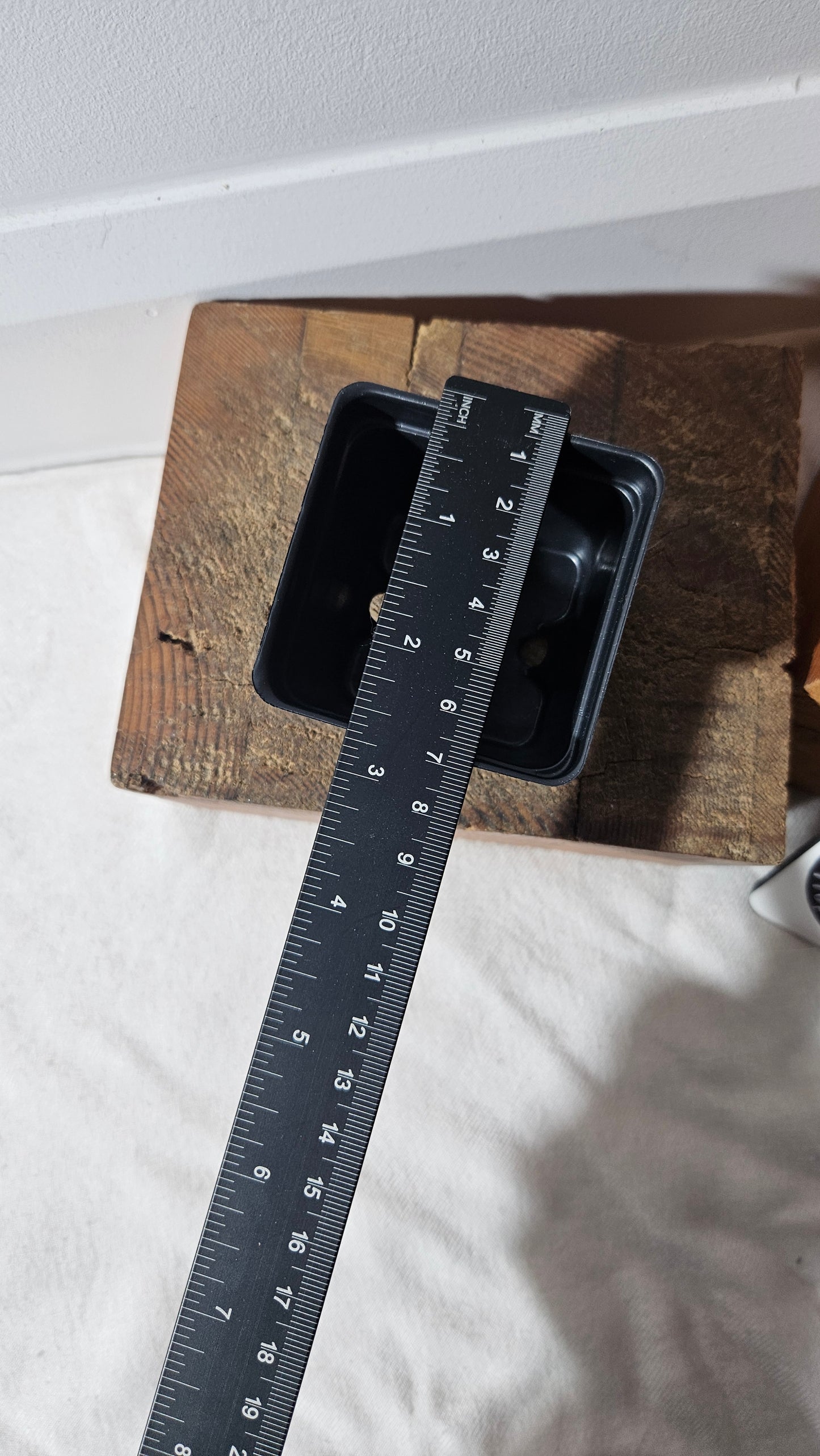 Pot de plastique 2,5 pouces "bas" carré, noir.