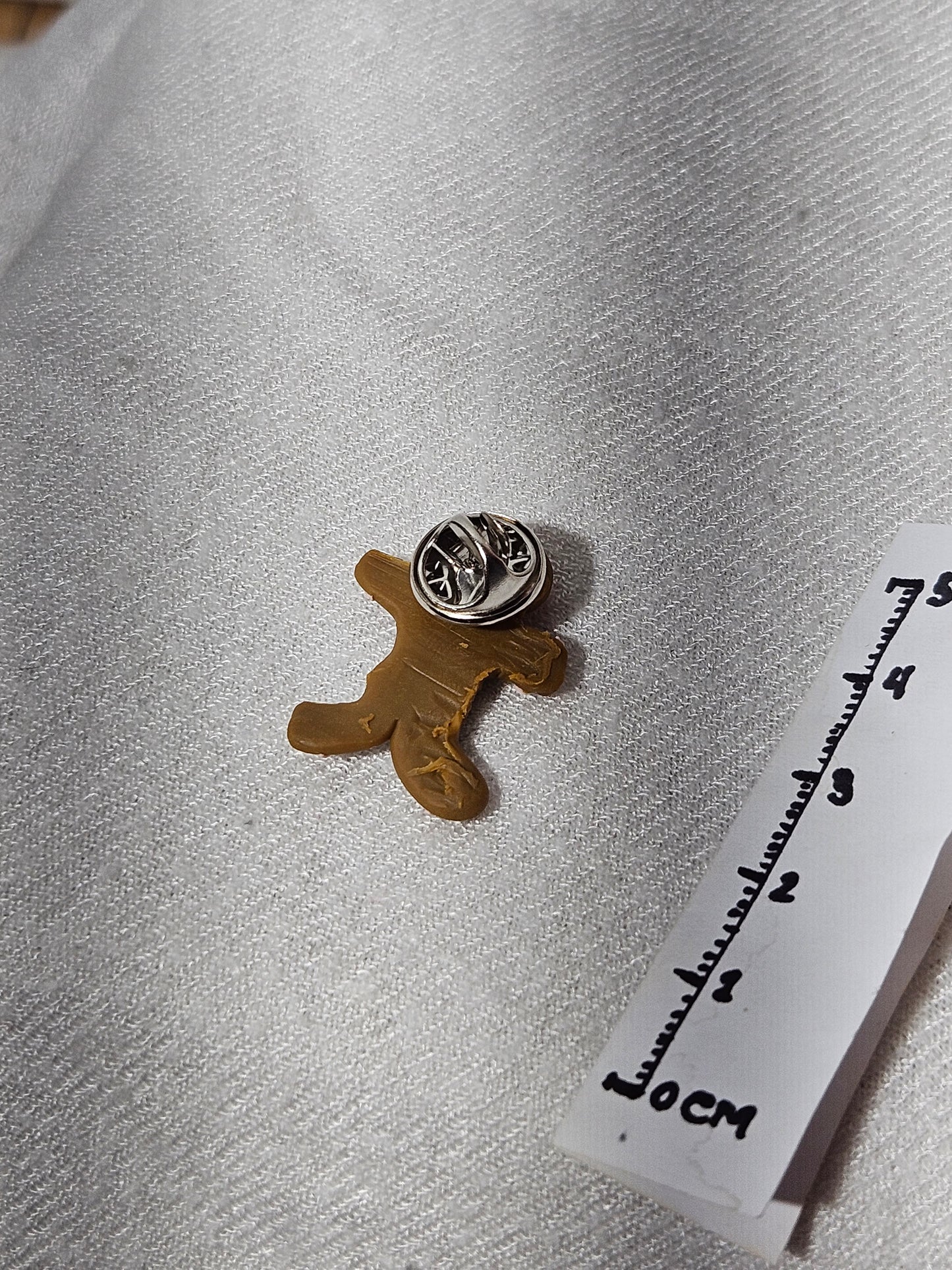 Lapel pin (Brooch/Pin) in “Gingerbread Man”