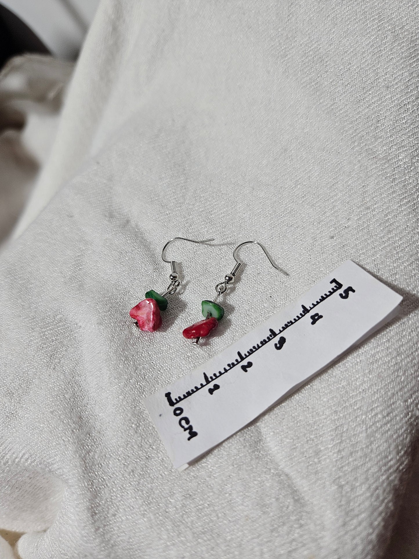 Boucles d'oreilles gemmes rouge et vert