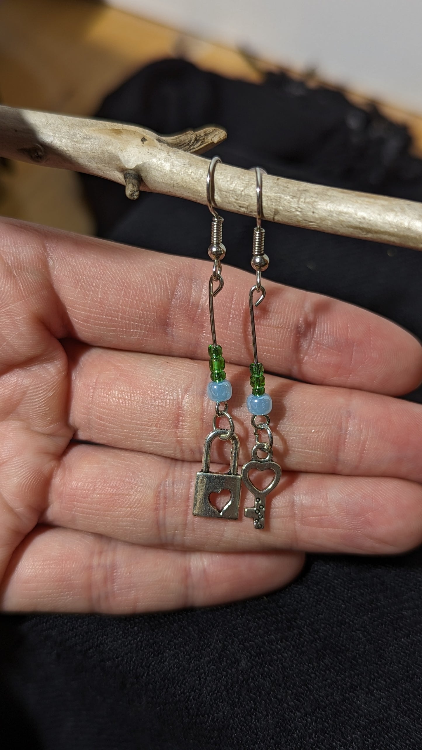 “Key of the heart” earrings