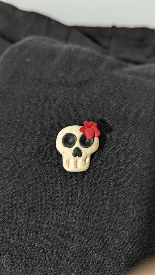 Lapel pin (Brooch/Pin) skull 💀 flowery