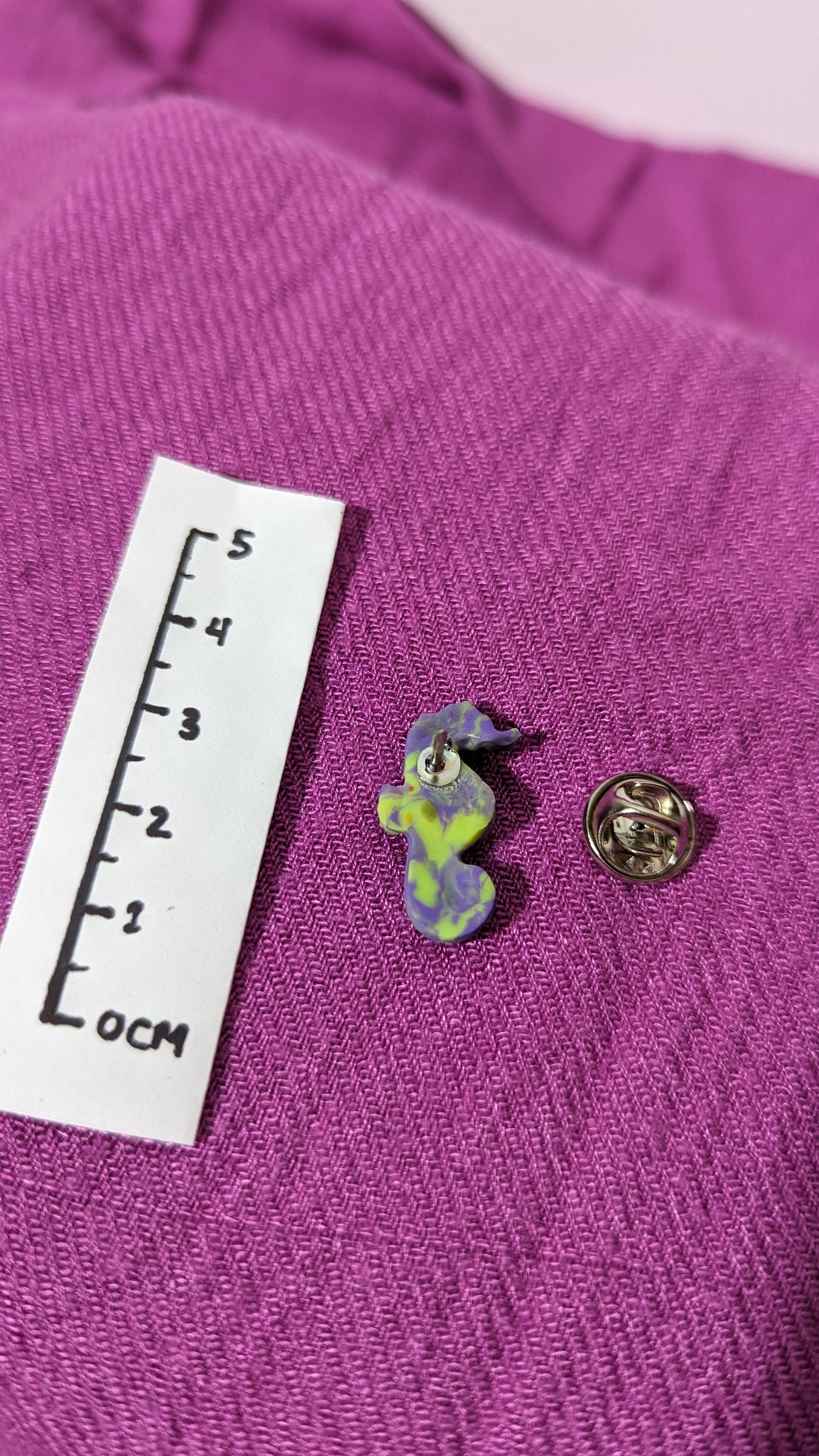 Lapel pin (Brooch/Pin) purple and green seahorse