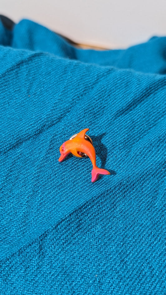 Lapel pin (Brooch/Pin) dolphin 🐬 orange