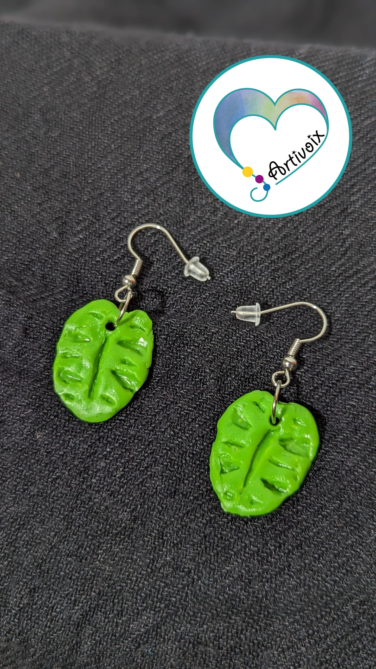 Boucle d'oreille "Monstera"