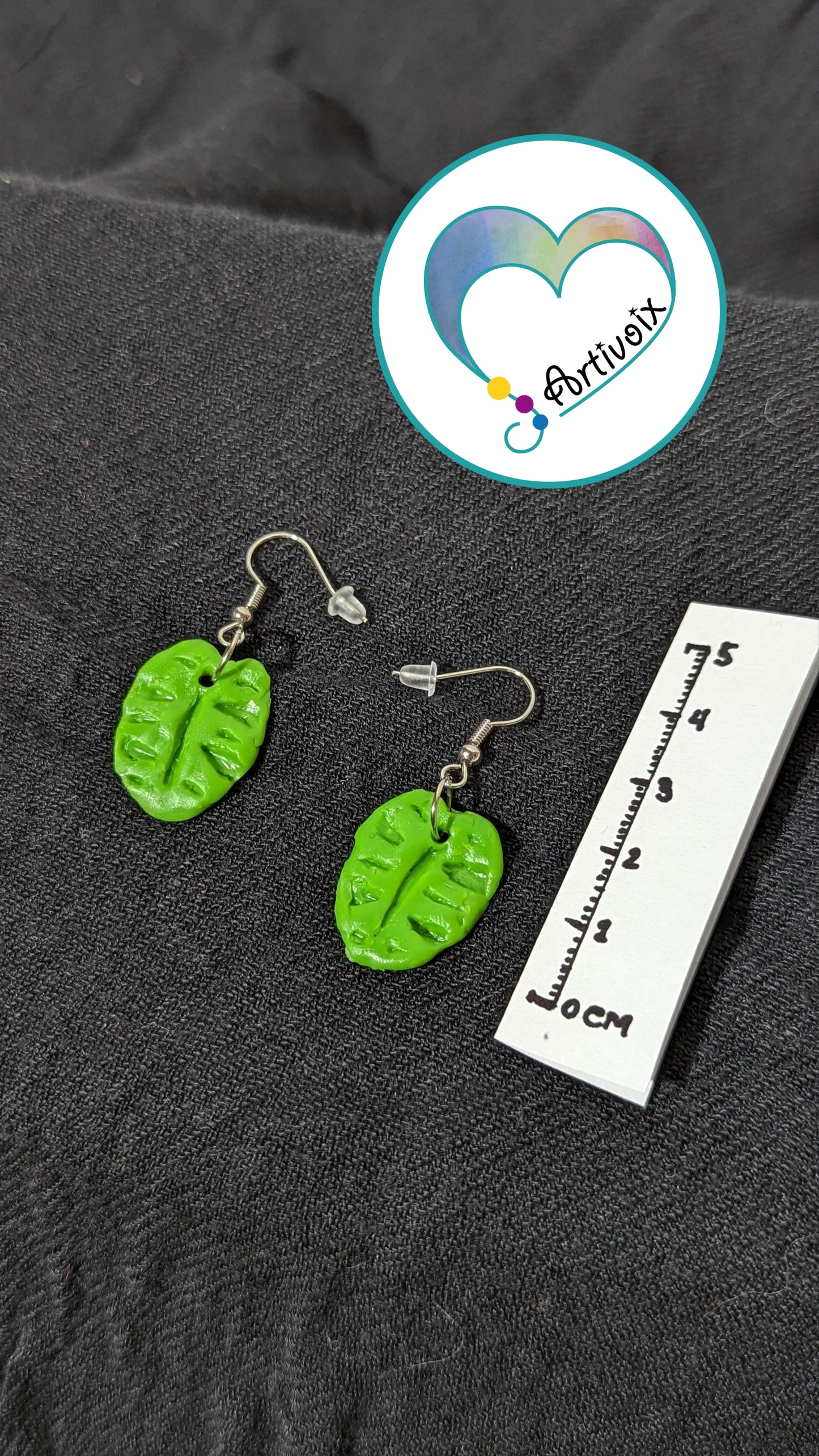 Boucle d'oreille "Monstera"