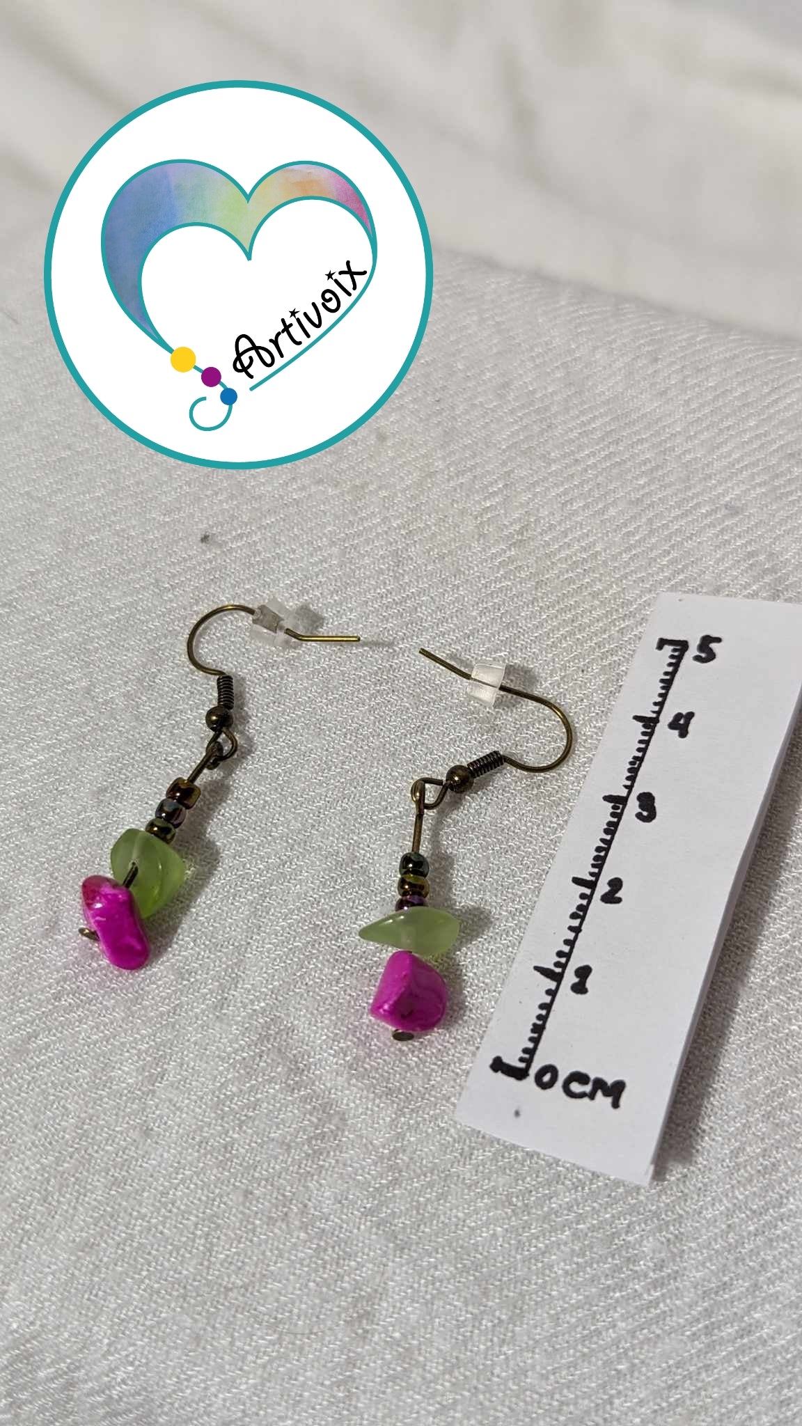 Boucles d'oreilles en perles et pierres FUSHIA/VERT/NOIR