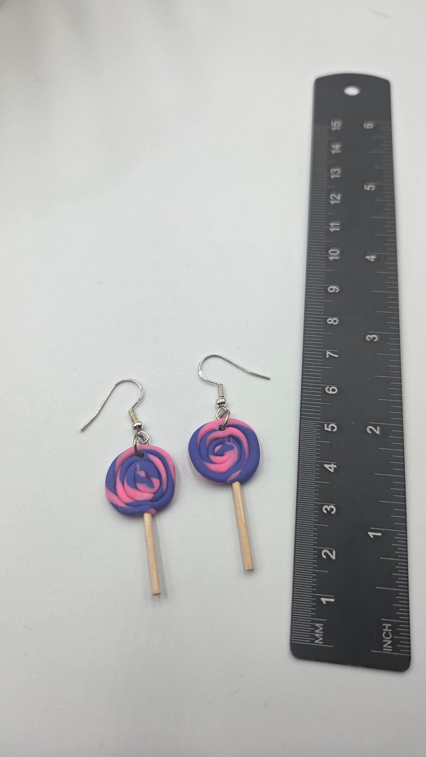 Boucles d'oreilles "Suçette rose et mauve"