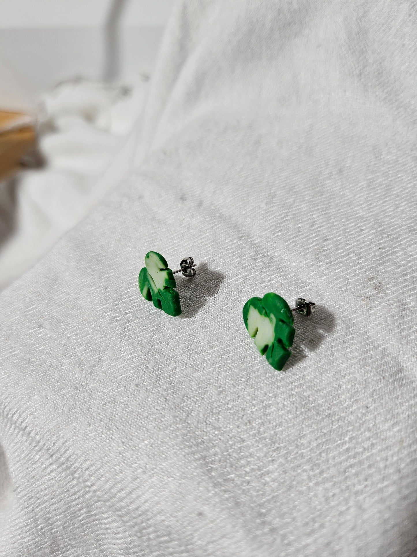 “Monstera Albo” earrings